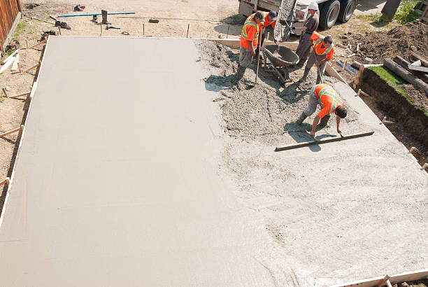 Best Concrete Pool Decks in Levittown, NY